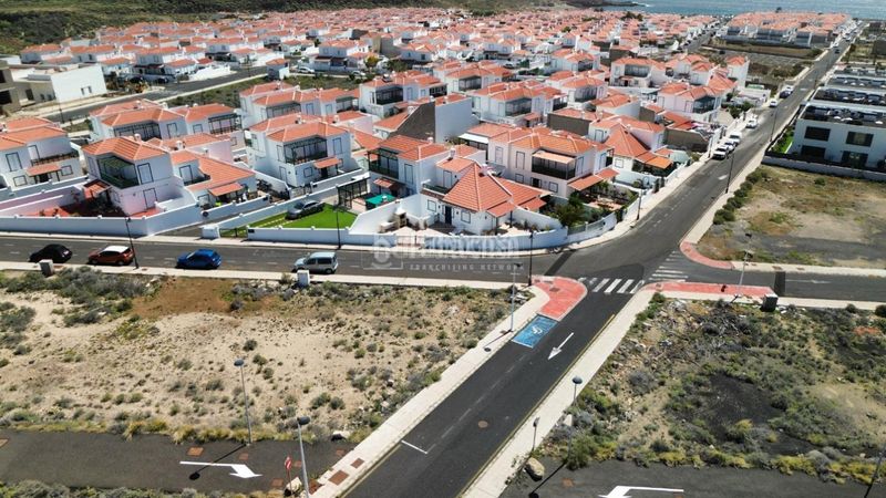 Foto 4003cadc-e703-41a4-b4fc-bf88d54233c4. Terreny residencial a Arico