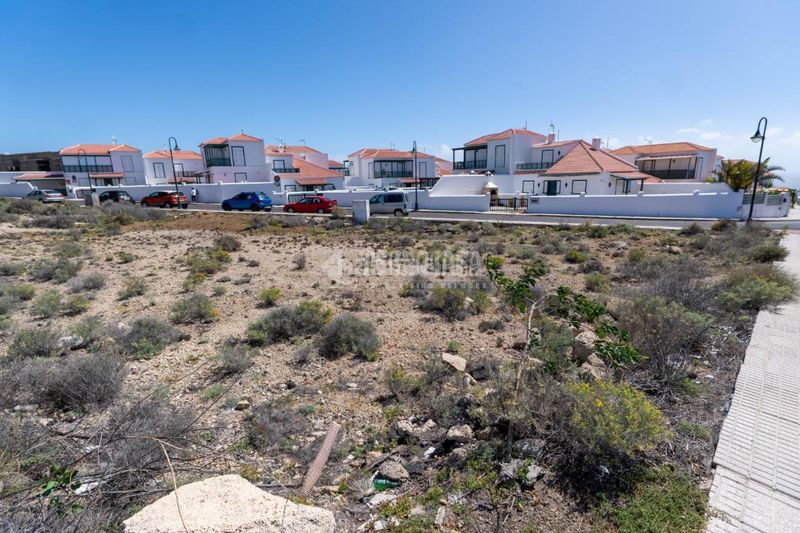 Foto 7e8277f8-ab41-4ad9-8950-2d195024a15c. Terreny residencial a Arico