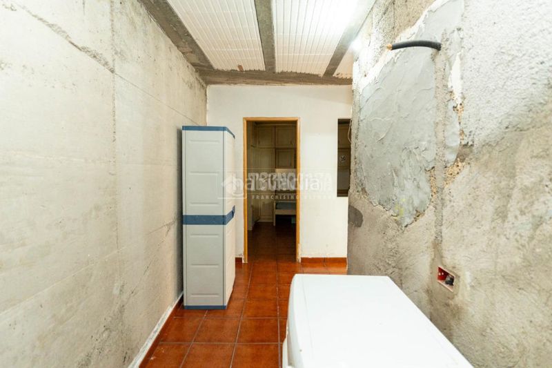 Foto 4b5ee666-33fe-4c24-93e8-4aabf52afcf5. Casa aparellada amb calefacció a Arico