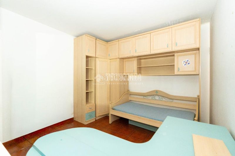 Foto b772a2cc-5980-4d40-ab98-ec4d6f3933a3. Casa aparellada amb calefacció a Arico