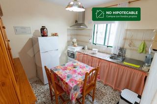 Maison jumelée à Arico. Casa en venta en arico