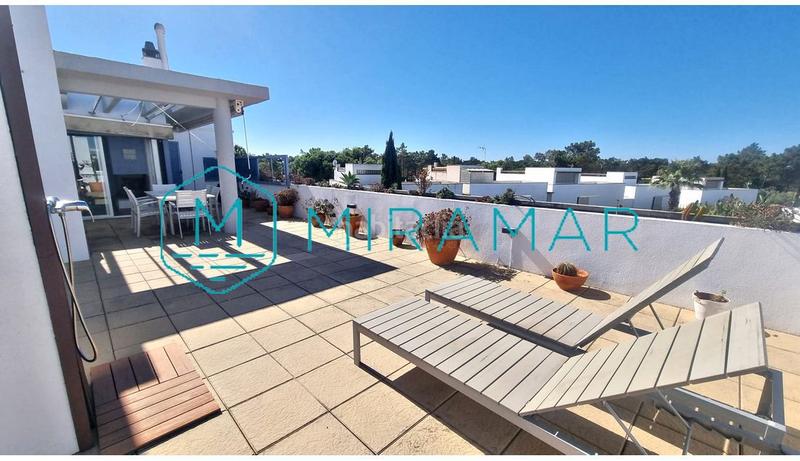 Foto a40766da-5d2b-4018-9390-1d592c55d11d. Dachwohnung mit parking pool in Islantilla golf Islantilla