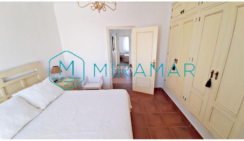 Foto 0a903b39-016c-4fd5-b4fe-93aa10e2f8e0. Chalet  en venta en islacristina Urbasur, 4 dormitorios. en Islantilla
