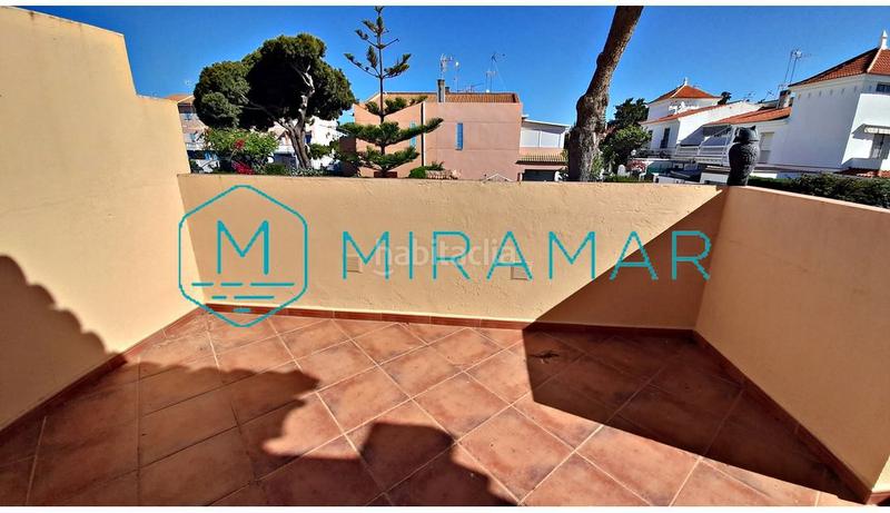 Foto 3b25cc75-0d2b-4698-8e36-e97e485caa90. Chalet  en venta en islacristina Urbasur, 4 dormitorios. en Islantilla
