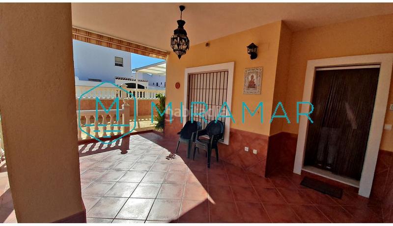 Foto 772c56cd-b64e-4af8-beea-7532fd940b7b. Chalet  en venta en islacristina Urbasur, 4 dormitorios. en Islantilla
