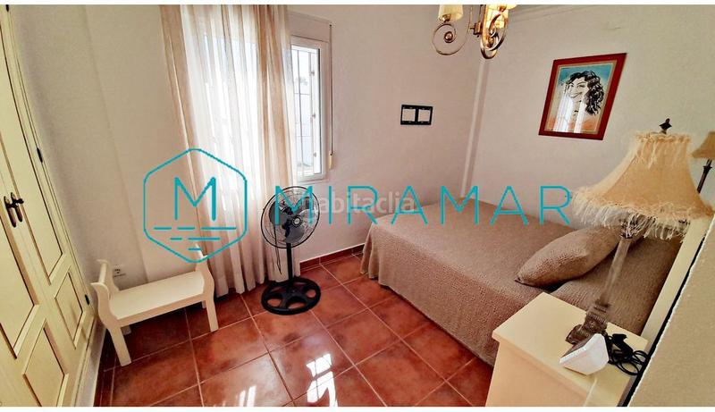 Foto 8365b237-028f-4b82-a2a5-83b387d51883. Chalet  en venta en islacristina Urbasur, 4 dormitorios. en Islantilla