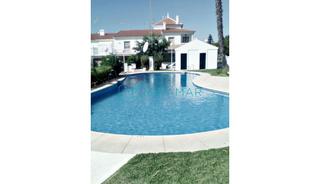 Maison jumelée à Urbasur. Adosado en venta en islacristina  urbasur, 5 dormitorios.