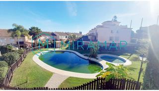 Maison jumelée à Islantilla Golf. Adosado en venta en islantilla  campo de golf, 2 dormitorios.