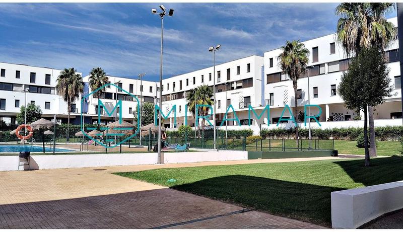 Foto 900be9c2-dbe0-41cc-b6a5-819b5b5a2abf. Dúplex duplex en venta , 3 dormitorios. en Ayamonte ciudad Ayamonte