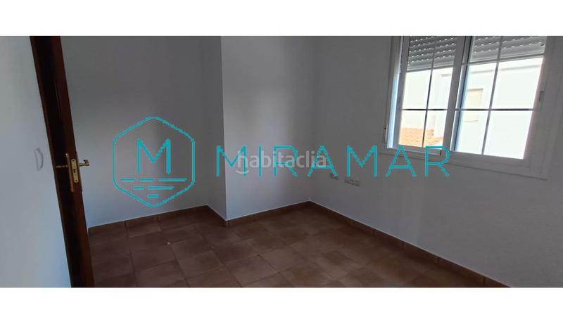 Foto a238f6c7-96a5-404d-9347-9d03c5679e08. Apartamento  en venta , 3 dormitorios. en Ayamonte