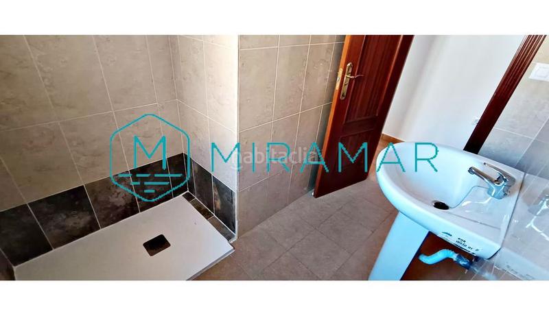 Foto c09ffc51-04cf-4a52-837e-3652ca2899ec. Apartamento  en venta , 3 dormitorios. en Ayamonte