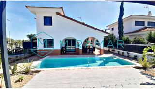 Xalet a Costa Esuri. Chalet en venta en costa esuri, 3 dormitorios.