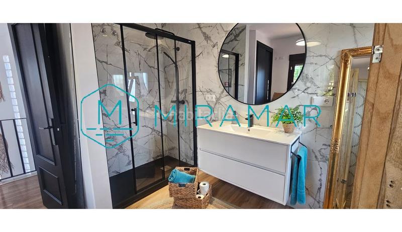 Foto f9539666-b9af-4e72-ab99-cd31cacc32dc. Chalet avec parking dans Costa Esuri Ayamonte