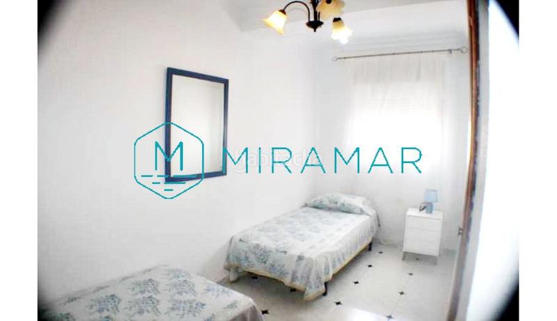 Foto ac80412b-2625-4e53-9735-6b71bf22a2d1. Xalet amb aparcament a La Antilla