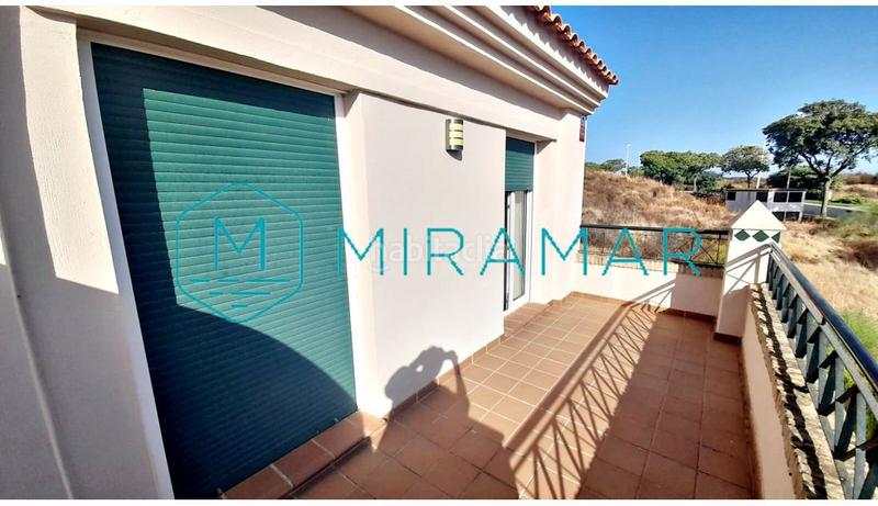 Foto 3a5ed5f2-581c-46d8-a298-9756fe8d758b. Maison jumelée avec parking dans Costa Esuri Ayamonte