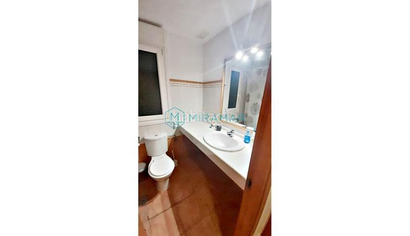 Foto 5afc2bc4-a271-41e1-acb8-03e117e96407. Maison jumelée avec parking dans Costa Esuri Ayamonte