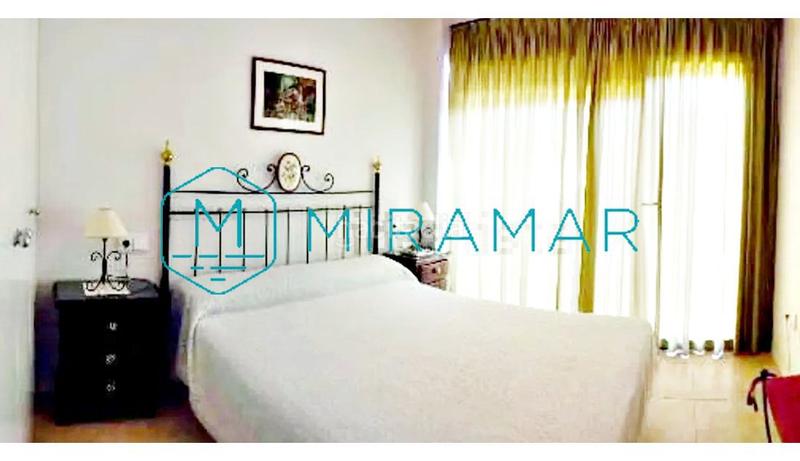 Foto 0d257925-718d-49b3-a02c-ae50da0f3754. Apartament amb aparcament a Islantilla costa Islantilla