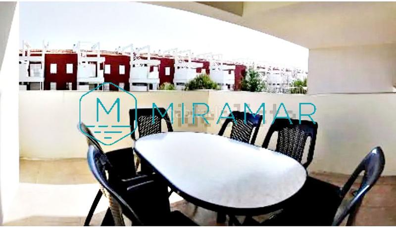 Foto c067459b-9cdb-47bf-b0fc-5d192e283905. Apartament amb aparcament a Islantilla costa Islantilla