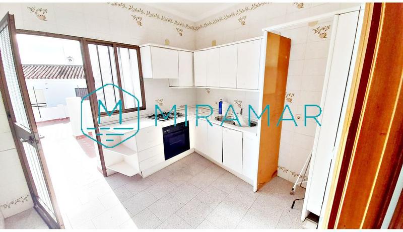 Foto 08f7699e-aa5f-41b4-aefe-ef23b0f223c3. Casa amb aparcament a Ayamonte ciudad Ayamonte