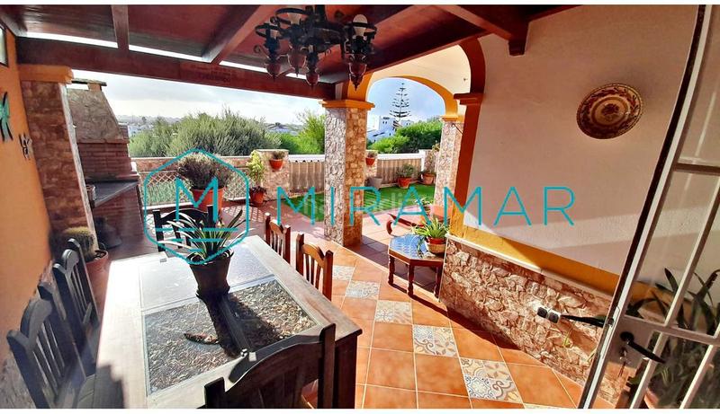 Foto 08fb5ae9-9810-449d-8fca-f0dfe5a05595. Chalet con parcheggio in Ayamonte ciudad Ayamonte