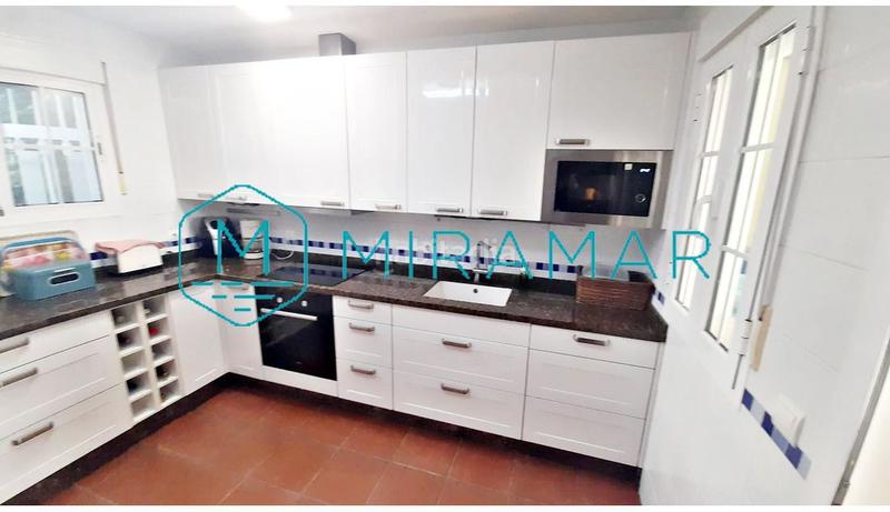 Foto 972b9b77-5aa9-4b61-a4b4-6a4115b2063a. Chalet con parcheggio in Ayamonte ciudad Ayamonte