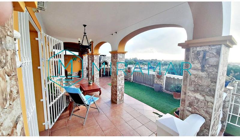 Foto ef5f53b7-081a-46b0-8197-b6eb19dcb83d. Chalet con parcheggio in Ayamonte ciudad Ayamonte