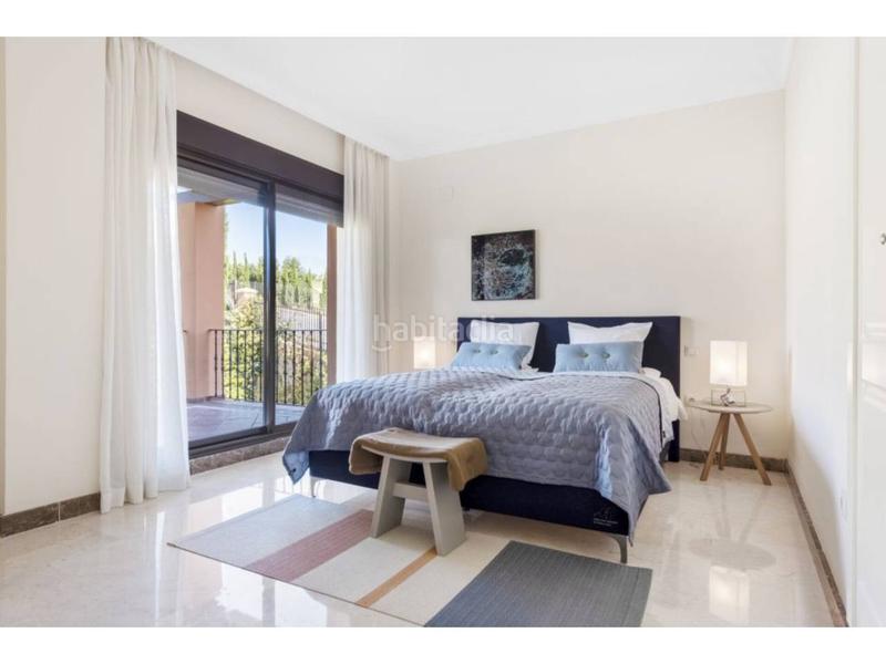 Foto 0a93350b-2619-4ba5-8611-db07e66681df. Casa aparellada amb piscina a Valle Romano Golf Estepona