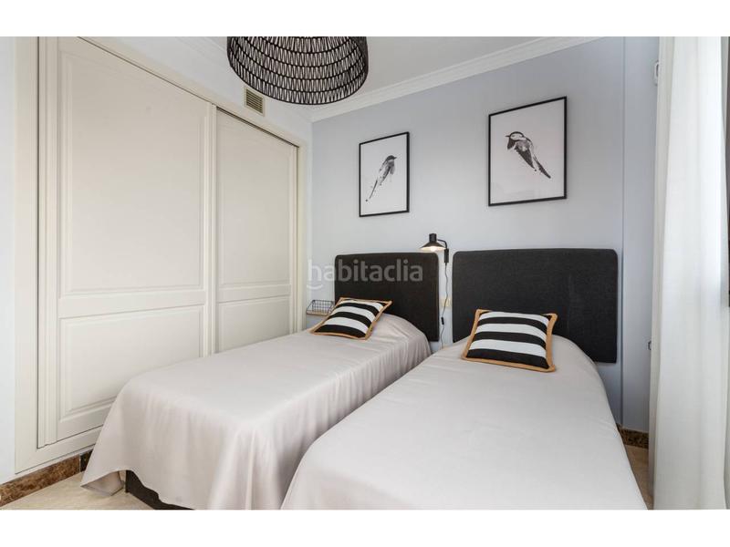 Foto 2c862bbe-9190-4439-bf75-cef0c3c72f9d. Casa aparellada amb piscina a Valle Romano Golf Estepona