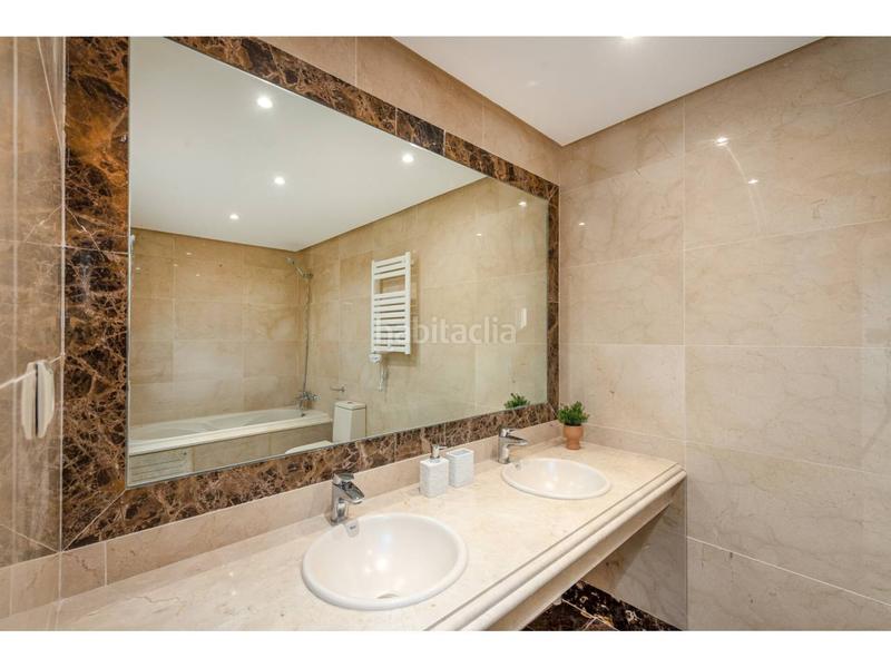 Foto 5c30a821-063c-4c70-8909-994728aeb48c. Casa aparellada amb piscina a Valle Romano Golf Estepona