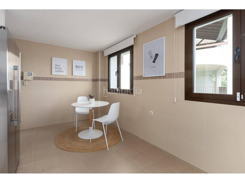 Foto 5d734f76-9a71-4463-95d4-9a614d02f022. Casa aparellada amb piscina a Valle Romano Golf Estepona