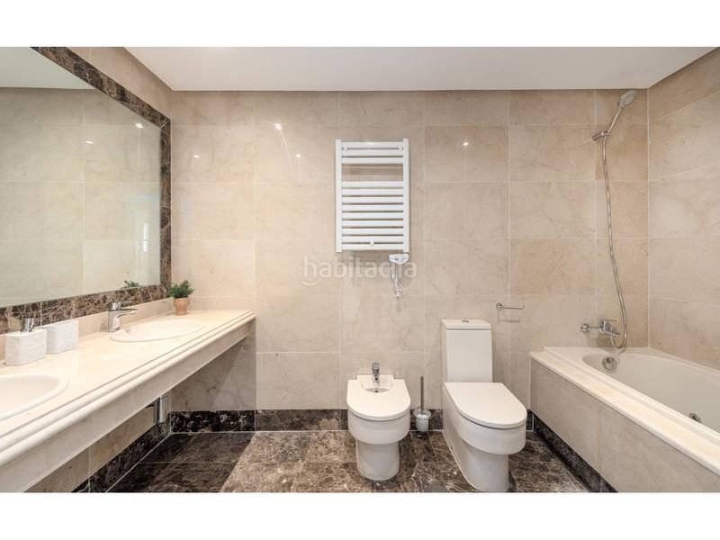 Foto 8b891cc5-dcd9-4a5c-ab0f-5a5d43b088eb. Casa aparellada amb piscina a Valle Romano Golf Estepona