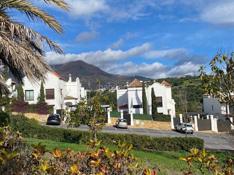 Foto a0cf83a9-4f14-401a-bd7c-48ee2565bfd6. Casa aparellada amb piscina a Valle Romano Golf Estepona