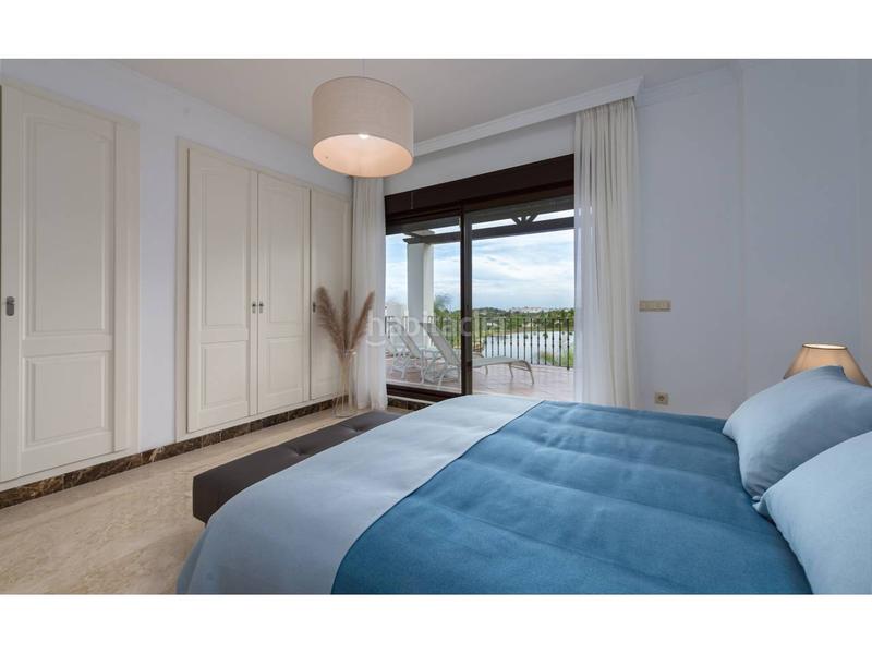 Foto b6b98caa-25fb-4af9-b33d-706c1dfe17ec. Casa aparellada amb piscina a Valle Romano Golf Estepona