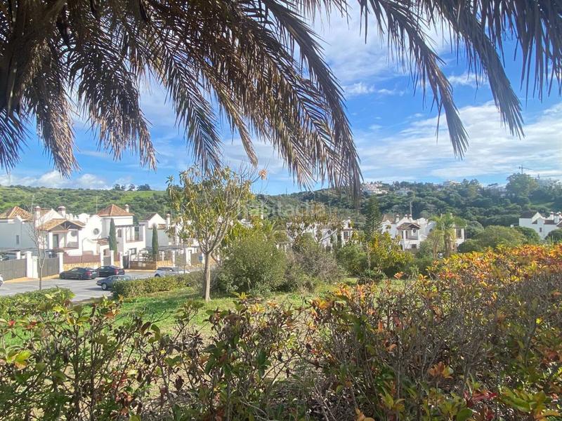 Foto e54a4ee7-cd71-4278-b1e8-9d4fcd84d3b5. Casa aparellada amb piscina a Valle Romano Golf Estepona