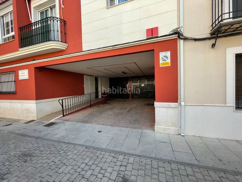 Foto 16512ae3-d8cb-479d-9902-da668f624e92. Lloguer aparcament cotxe a Cabra