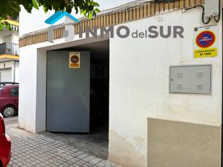 Local Comercial  Andalucia. Local comercial transformado en cochera cerrada