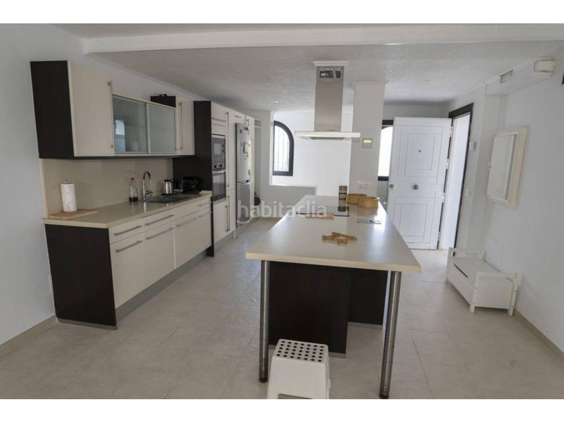Foto 0c2e34a4-7574-47ab-adec-98c2db06c68b. Duplex avec parking piscine dans Sotogrande costa Sotogrande