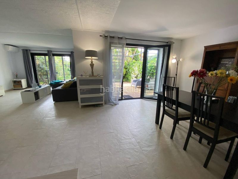 Foto 13b01a8d-3280-45e3-820e-f90167238bae. Duplex avec parking piscine dans Sotogrande costa Sotogrande