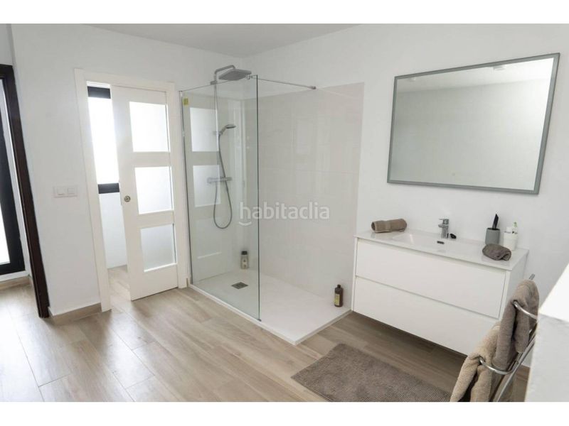 Foto 8424588a-0f3a-4917-a1c0-a73d1a39c486. Duplex avec parking piscine dans Sotogrande costa Sotogrande