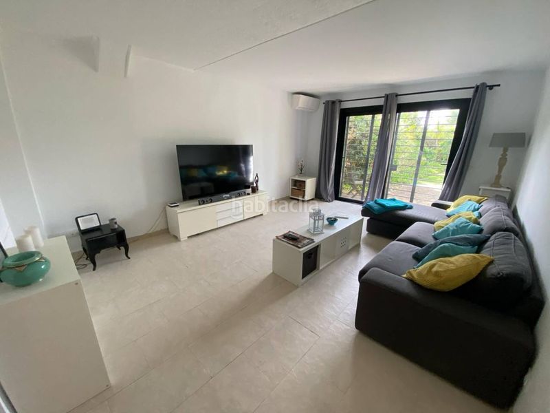Foto 98927c92-ca82-48b8-b370-82f887b3667c. Duplex avec parking piscine dans Sotogrande costa Sotogrande