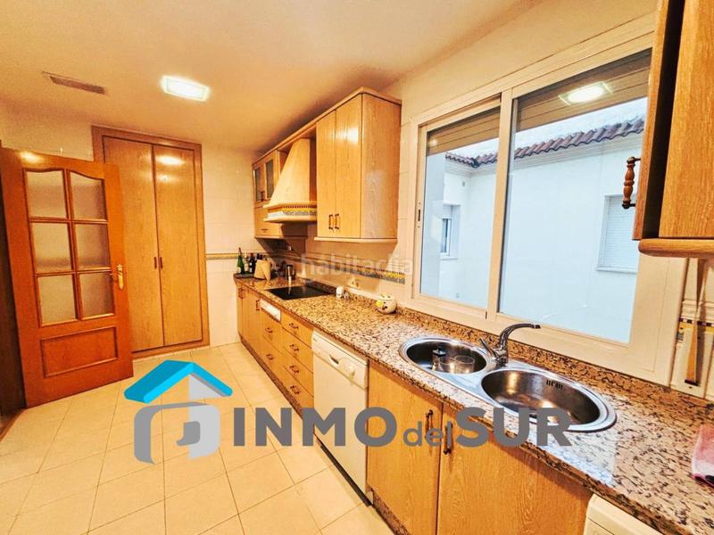 Foto 52b85485-b553-458f-8d38-db4b73dc79ee. Ático  en pleno centro en Cabra