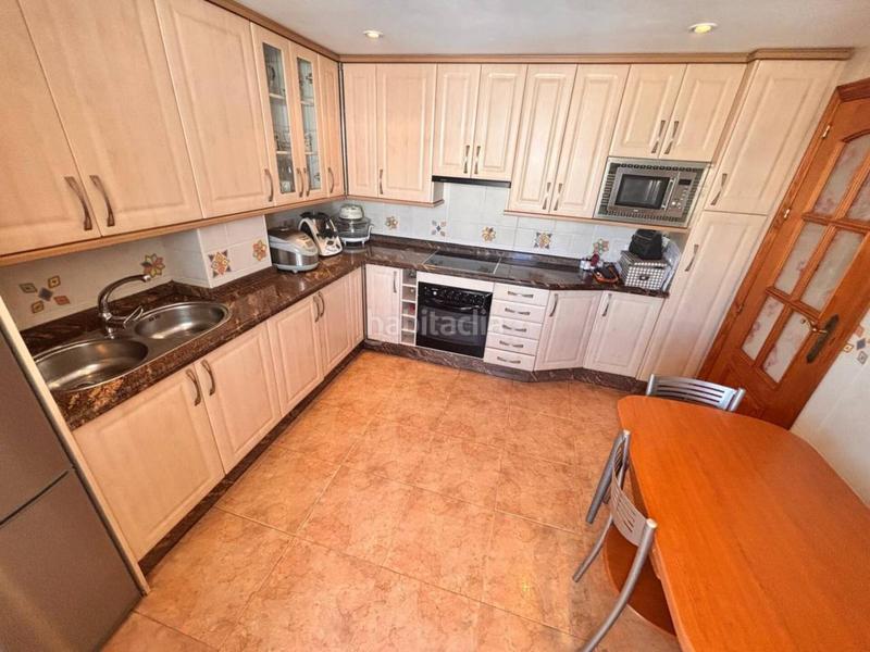Foto 31118687-6949-4c93-b5bd-a0171f798afd. Dúplex precioso áticodúplex en puerto de Estepona Estepona
