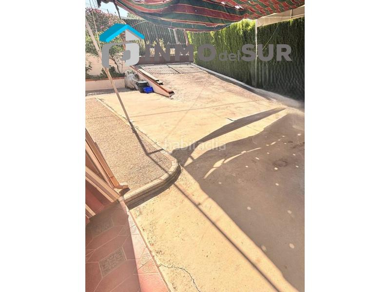 Foto d3c3dc5b-f9ef-41d1-a037-b45c22a59783. Chalet fantástico chalet en el pedroso en Cabra