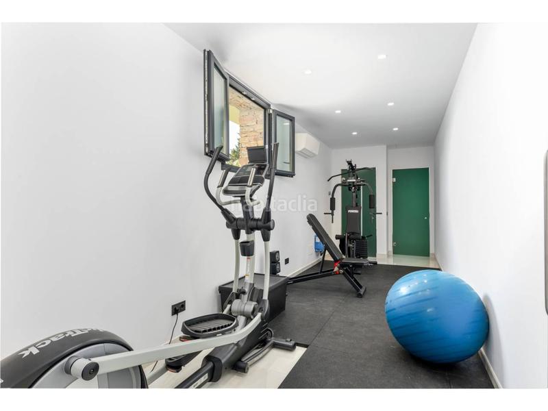 Foto 00090d8d-fa75-44da-b28c-3261d5a07f83. Chalet mit parking pool in Chullera Manilva