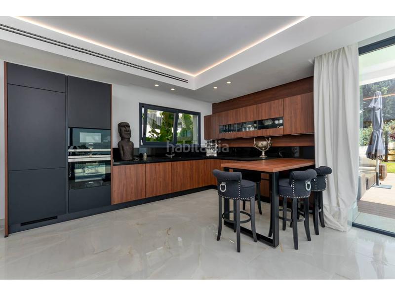 Foto 9f77c45e-b082-46a2-bc4c-9c8e7efc9aab. Chalet mit parking pool in Chullera Manilva