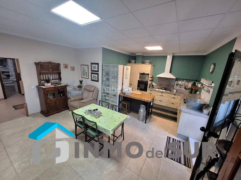 Foto 61940c39-9b30-463b-a417-02bb46393270. Pis amb aparcament a Estepa