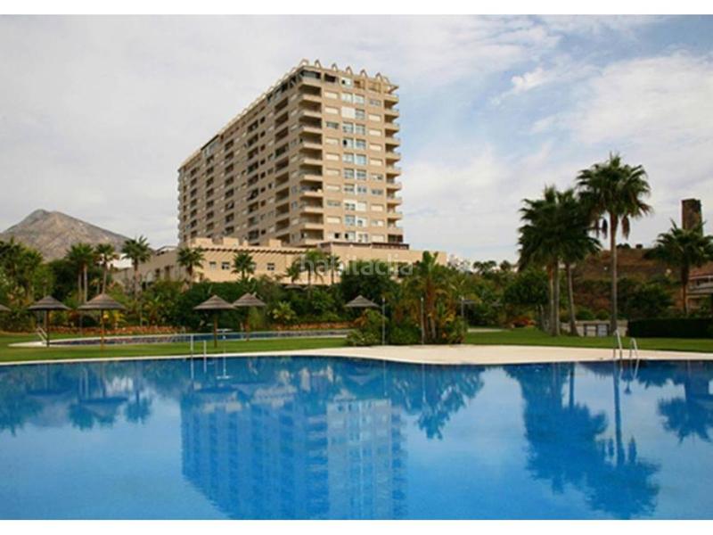 Foto 025ca0c1-08cf-4042-bc91-64ce62873f16. Piso el coloso en la playa frente el mar. en Hacienda Torrequebrada Benalmádena