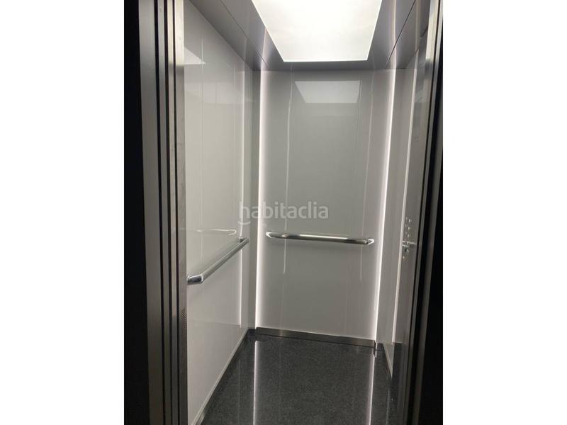 Foto b2643fa7-0c92-4517-936e-64c9ed71c7ce. Piso el coloso en la playa frente el mar. en Hacienda Torrequebrada Benalmádena