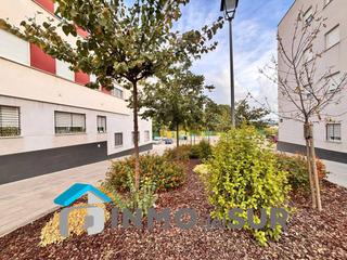 Appartement à Cabra. Piso con ascensor en la ciudad de los niños