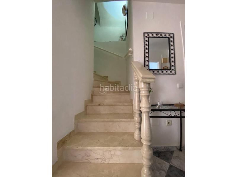 Foto 446475b0-7464-4280-bd63-8c5f7cc3a787. Maison jumelée dans Nueva Atalaya Estepona